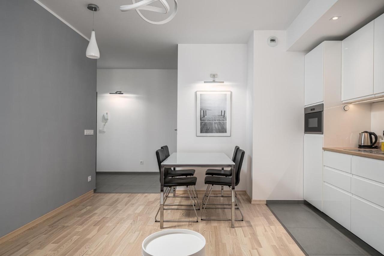 Rentplanet - Apartamenty Atal Tower 弗罗茨瓦夫 外观 照片