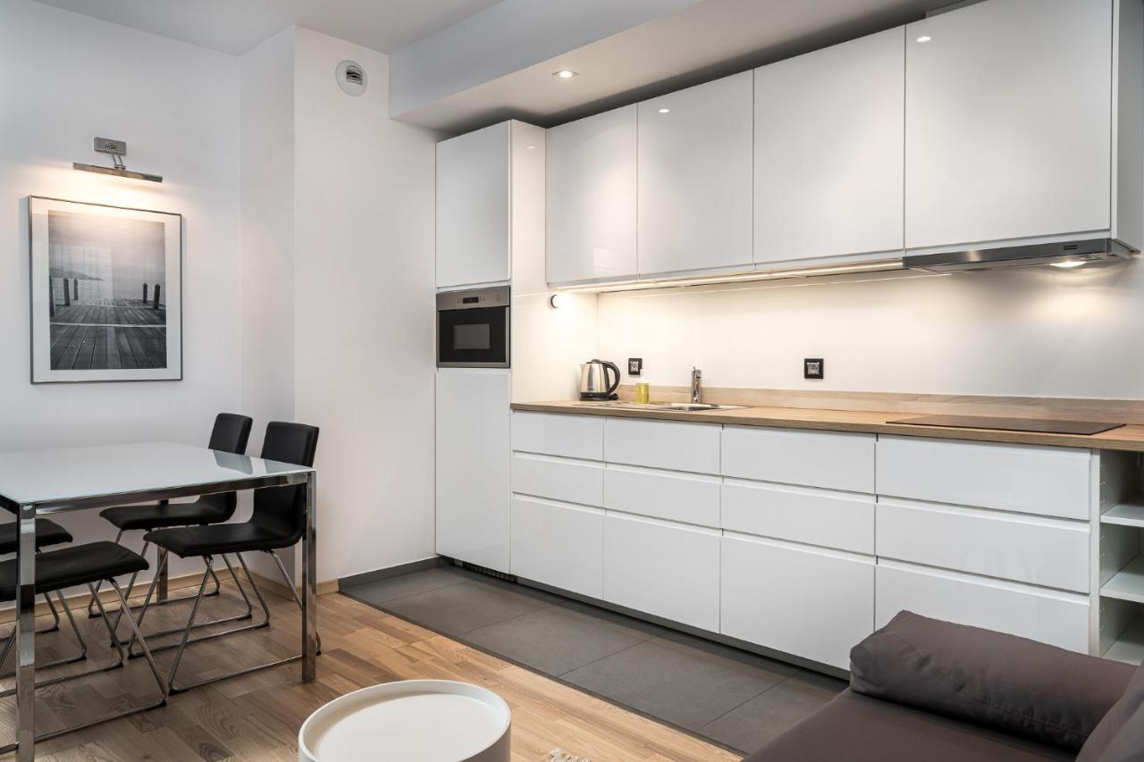 Rentplanet - Apartamenty Atal Tower 弗罗茨瓦夫 外观 照片